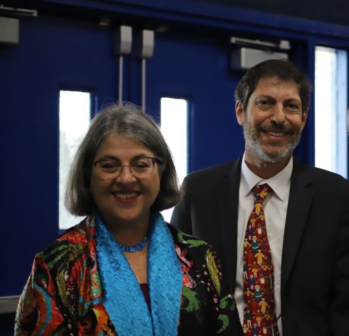 Thank you, Honorable Mayor Daniella Levine-Cava for stopping by Yeshiva Elementary School to see Rabbi Larson'